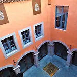 Le Couvent - Hostel